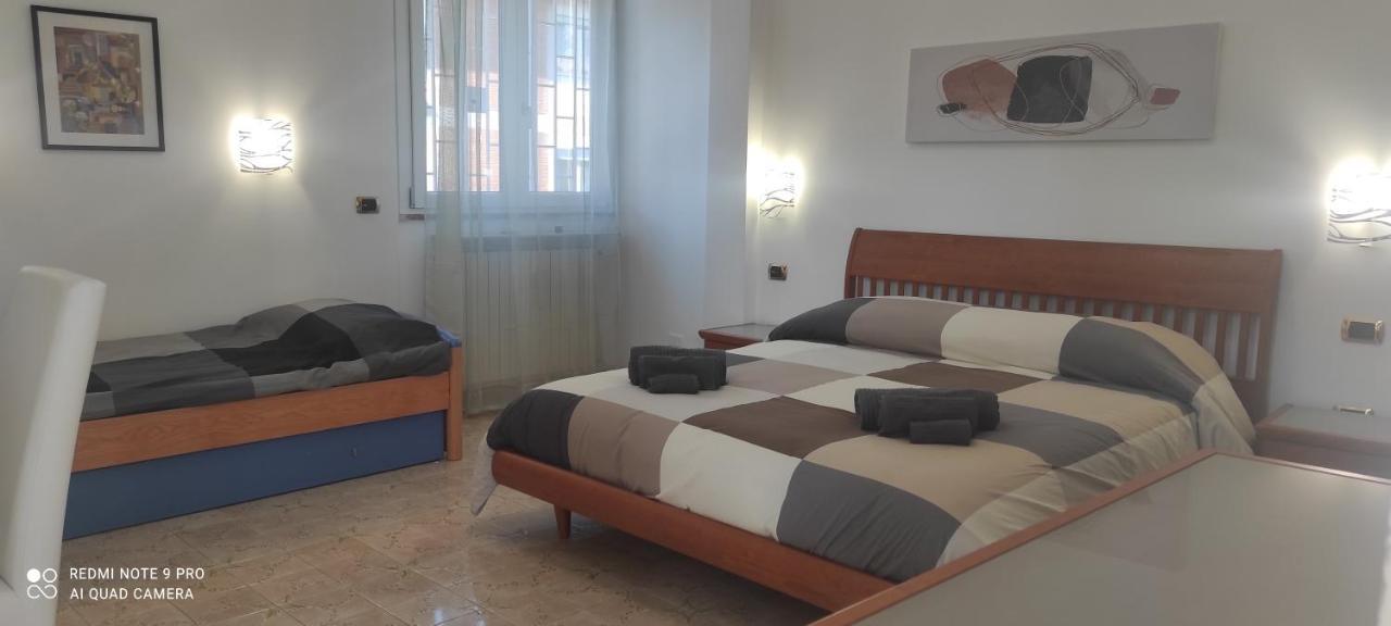 Pasqualina'S House Hotel Рим Екстериор снимка